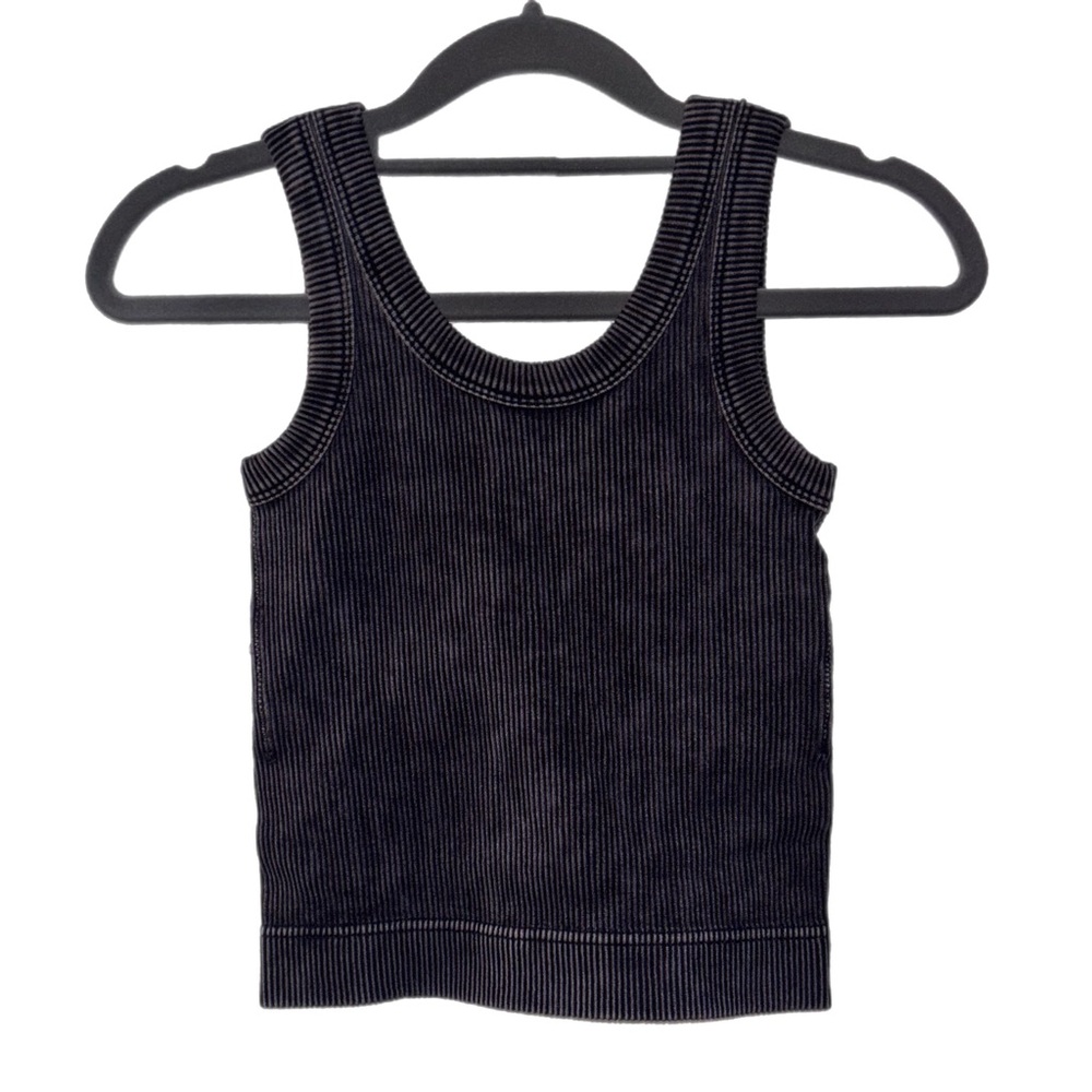 Zenana Outfitters acid black tank Top with pads - Picture 3 of 8